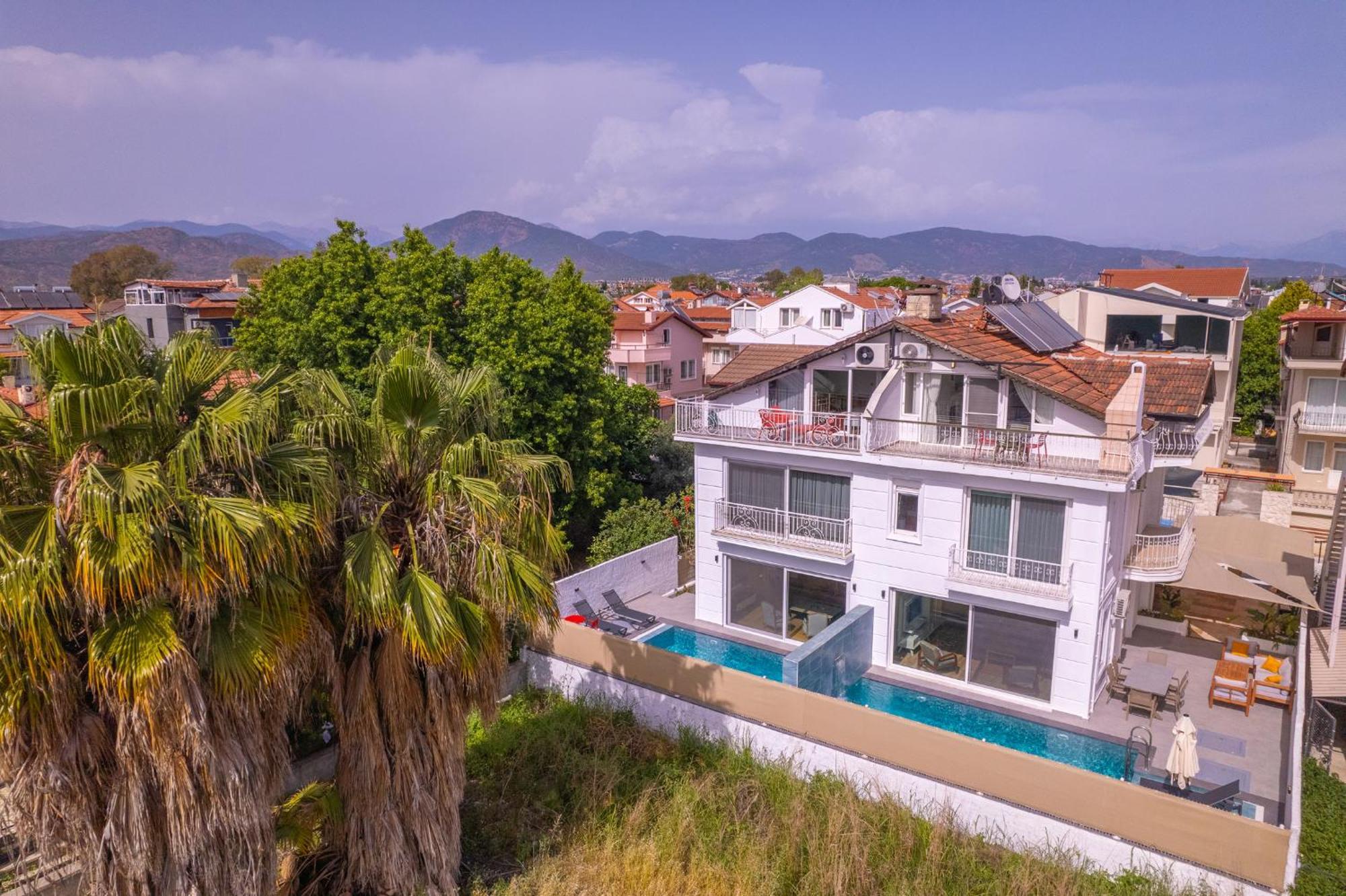 Atlas Villa